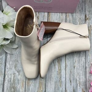 Women's Carlson Dressy Ankle Block Round Heel Boot Bootie Shoes Size 9.5